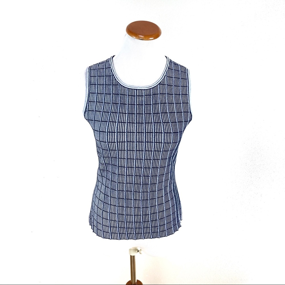 ST. John Knit Sleeveless Knit‎ Top Blue Stretch Women’s Sz Small
